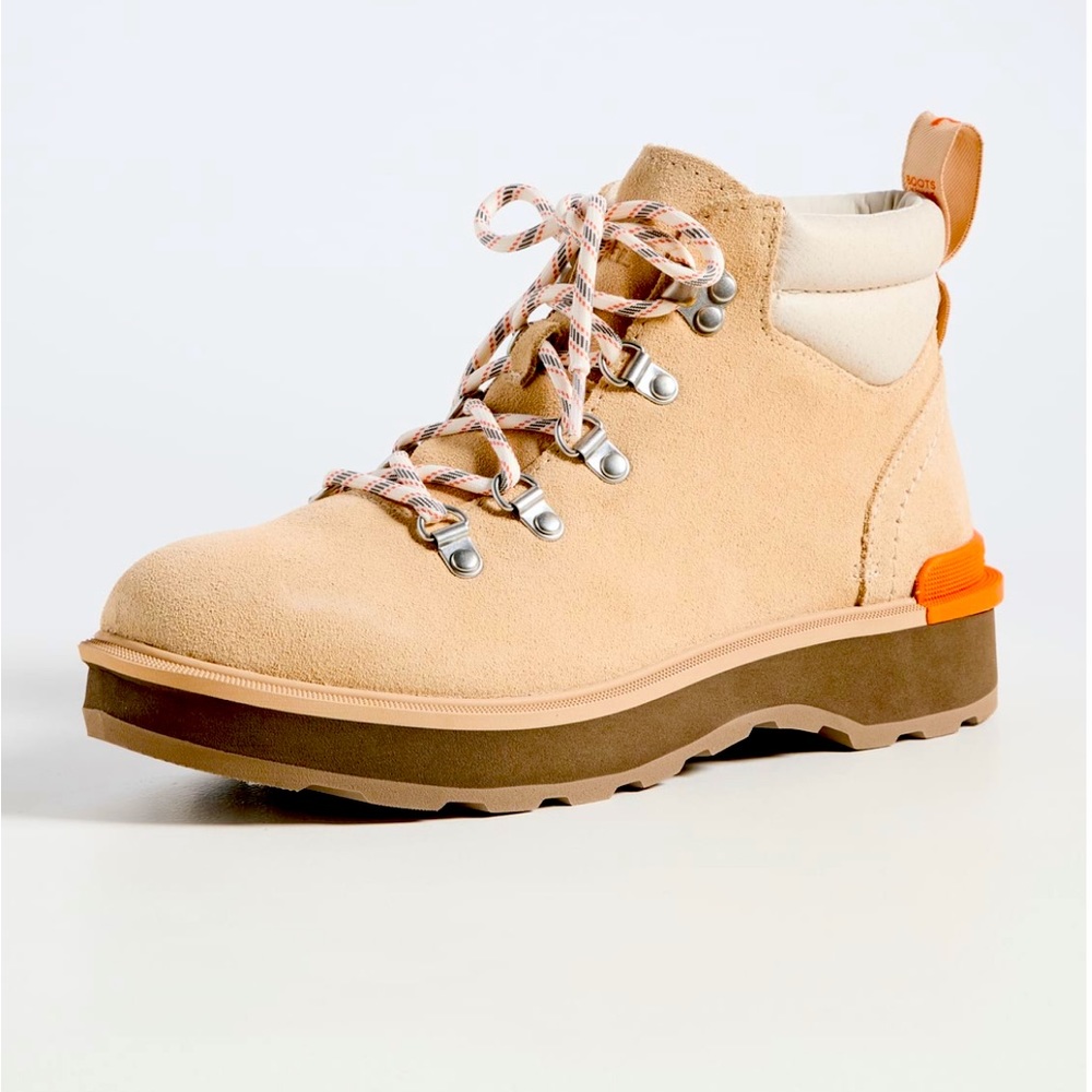 Sorel hiking boots